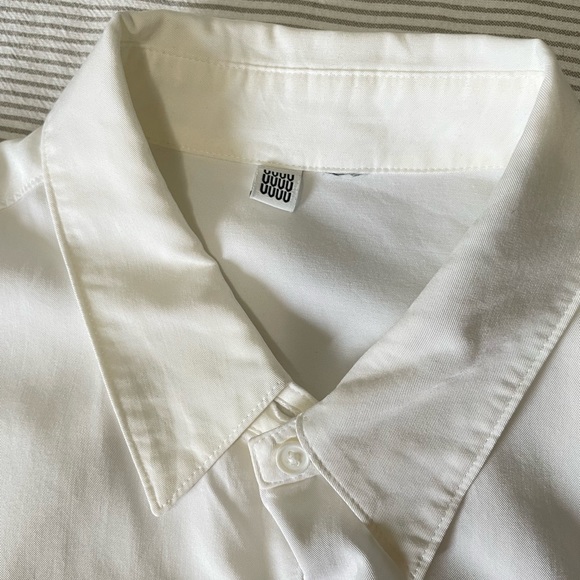 UNIQLO Woman’s Button Down Shirt | White | Size S - M - Picture 2 of 10